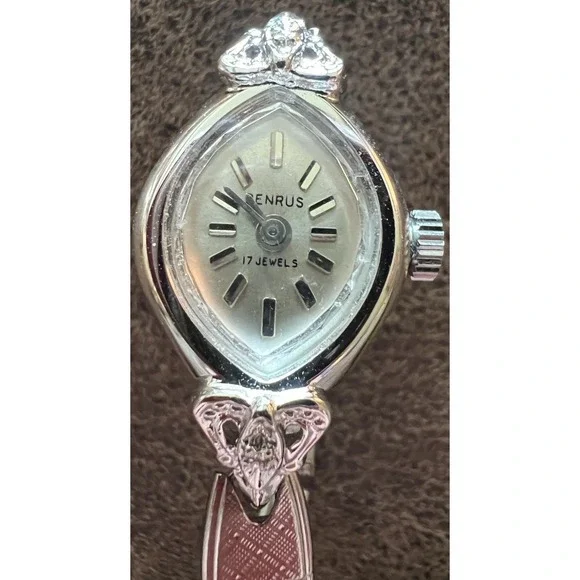 Vintage Ladies Benrus 17 Jewel Silver Tone Cocktail Mechanical Wind Watch - Picture 1 of 9